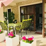 Apartamento Lovely In The Groundfloor