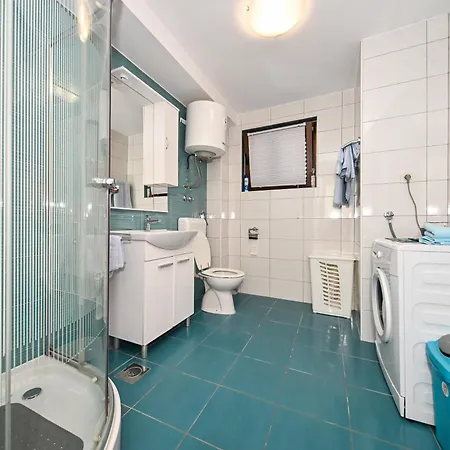 Lovely In The Groundfloor Διαμέρισμα Ζαντάρ