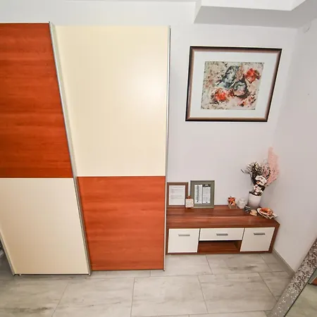 Lovely In The Groundfloor Appartamento