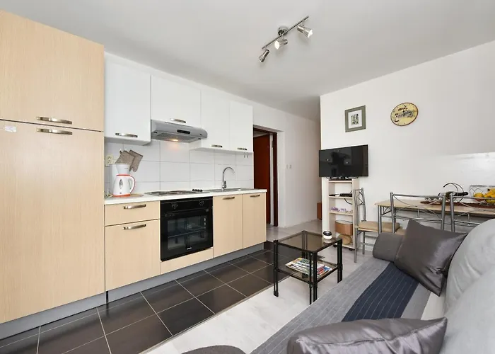 Lovely In The Groundfloor Apartman Zára