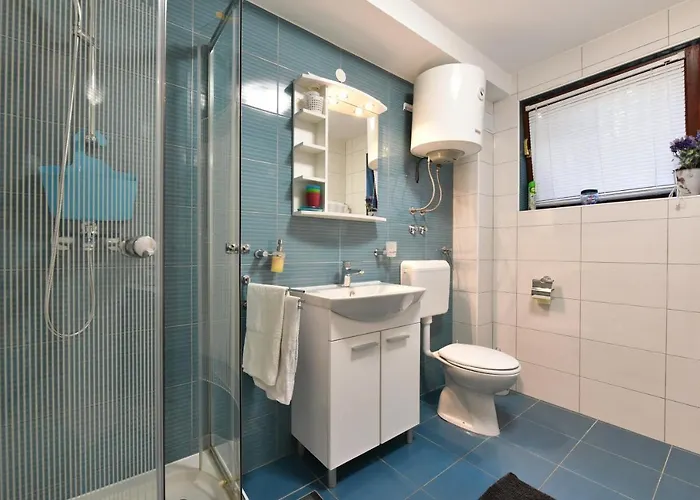 Lovely In The Groundfloor