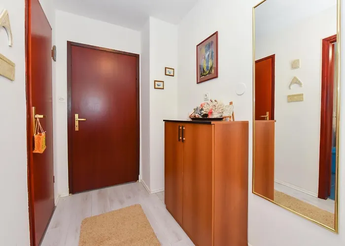 Lovely In The Groundfloor Zára